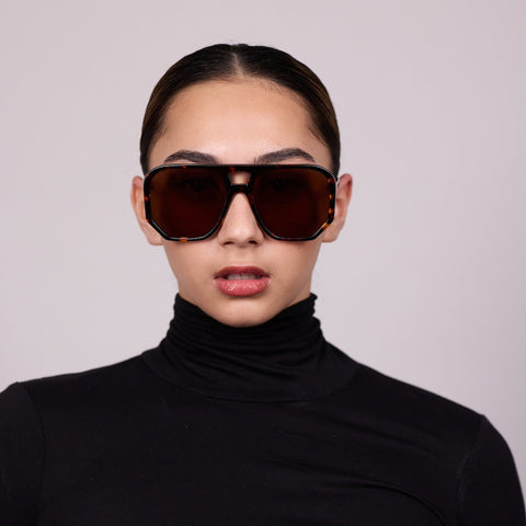 Wager - Brown Tort with Brown Gradient Lenses