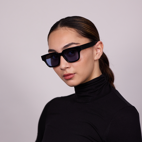 Agent - Black Blue Monochrome